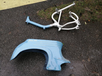 Jawa 555 Rám a podsedlový plech - 2