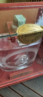 Archivní hruškovice. ALKOHOL - 2