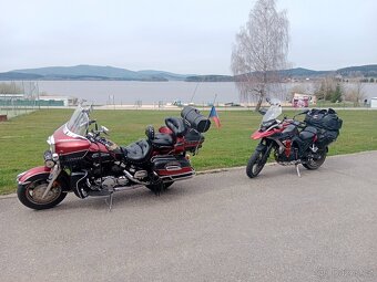 Yamaha XVZ 1300 Royal Star Venture - 2