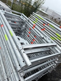 Lešení Layher na prodej - 2