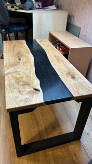 Stůl(stolek) dub/epoxid - 2