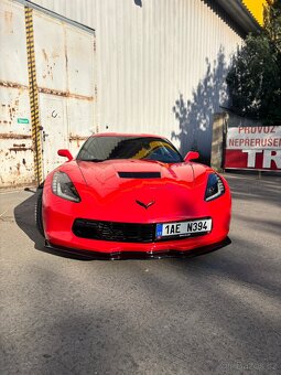 Chevrolet Corvette c7 - 2