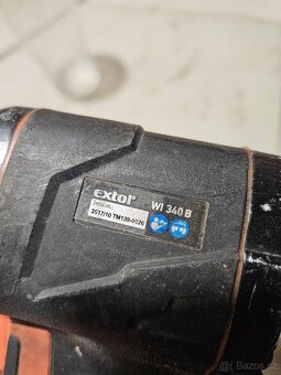 Vzduchový utahovák s přiklepem Extol Premium - 2