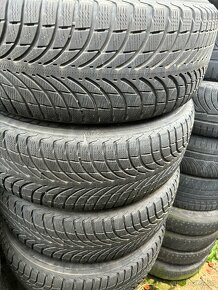 Zimní Pneu 245/65 r17 - 2