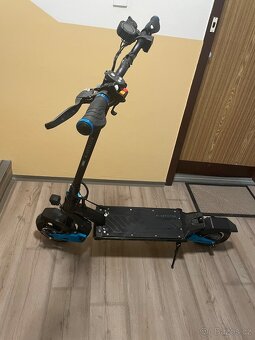 Elektrokoloběžka - 2