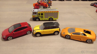 Autíčka sada 8 ks (sada č.1) - 2