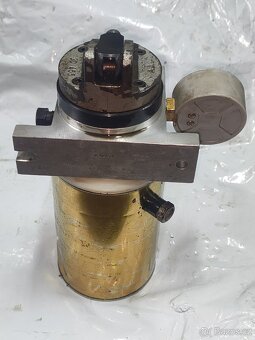 Ruční pumpa hydraulická - lis apod. - 2