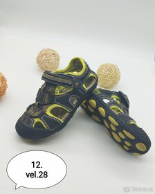 Boty různé- sandálky, platěnky vel. 27, 28 - 2