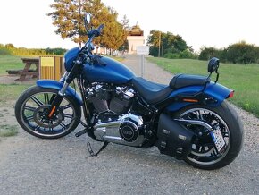 Harley-Davidson Breakout 114 - 2