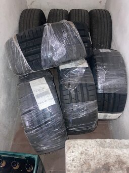Letní pneumatiky 235/40 R18 - 2