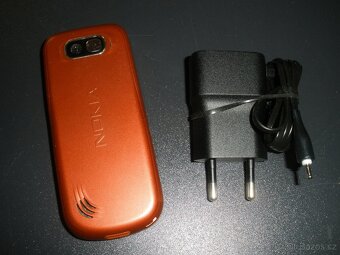 Nokia 2600c /2-RM-340  Classic /vč. origo nabíječky - 2