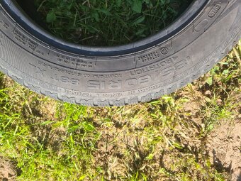 2ks Nokian 185/60R15 zimni - 2