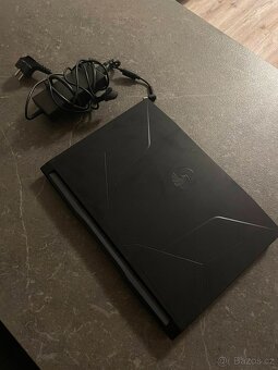 Herní notebook MSI Bravo - 2