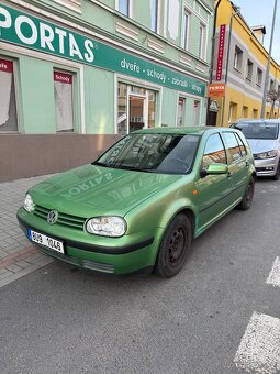 Volkswagen Golf IV 1.4i 55kw - 2