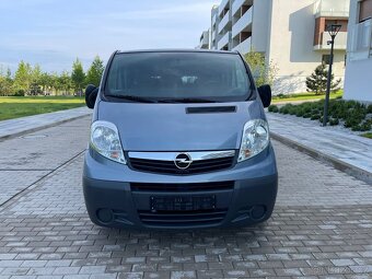 OPEL VIVARO 2.0CDTI 84KW LONG BUS 9 MÍST R.V.2007 - 2