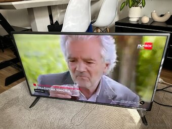 LG smartTV 107cm - 2