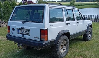 Jeep Cherokee xj 2,5 td - 2