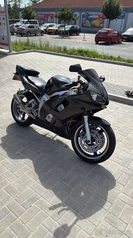 Yamaha R6 - 2