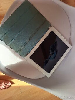 Tablet iPad model A1395 na ND- funkční ale iCloud - 2