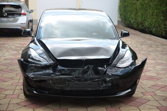 Tesla 3 Refresh RWD Standart Range 12/22 50000Km DPH - 2