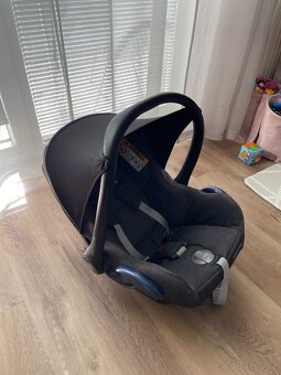 Autosedačku Maxi Cosi - 2