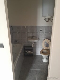 Pronájem 1+1 40 m2 - 2