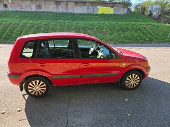 FORD FUSION 1,4i - 2