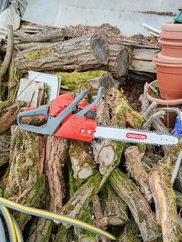 Motorová pila Oleo Mac 936. - 2