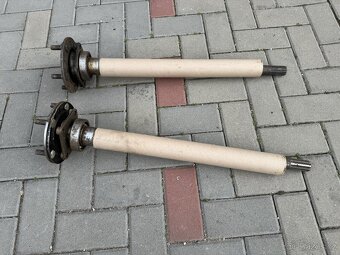 Volha Gaz 21, nové originální poloosy - 2