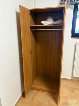Skříň šatní, š175,v68,h55 cm - 2