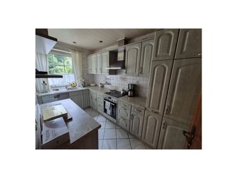 Vestavěná kuchyně se spotřebiči,5576 - 2