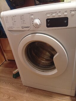 Prodám pračku idezit - 2