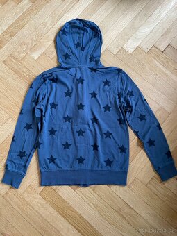 Klučičí mikina H&M vel. 134 / 140 top stav - 2