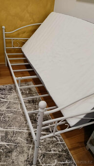 Nová nevyužitá postel - 2