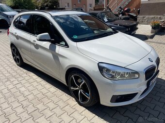 BMW 220d Sport - 2