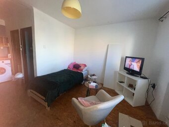 Pronájem, útulná garsonka, v centru Ostravy, Hornopolní - 2