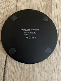 Bezdrátová nabíječka na mobil - 2