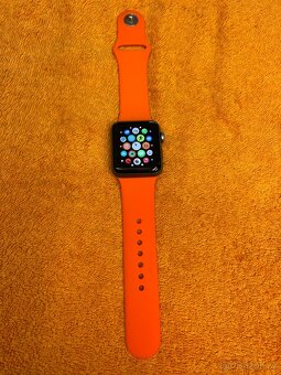 Apple Watch series 3 - 38mm, kondice baterie 90% - 2