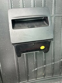 Popelník Octavia 3 - 2