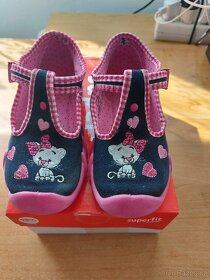 Dětské bačkory velikost 25 - 2