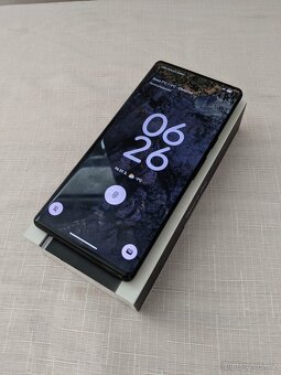 Google Pixel 6 Pro, 128 GB, Stormy Black - 2