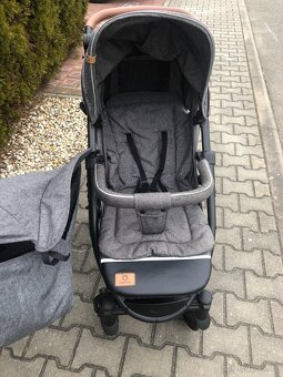 Zánovní kočárek - 2