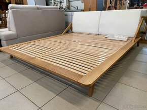Nová dubová moderní postel Ellenberger - 2