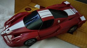 FXX, autíčko Shell V-Power Ferrari 1:38 - 2