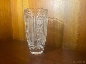 Střední broušená váza Bohemia Crystal II - 2