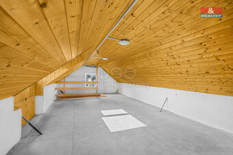 Prodej rodinného domu s garáží, 135 m², Praha, ul. K Horkám - 2
