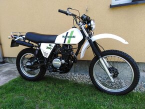 Kawasaki KL 250 1982 - 2