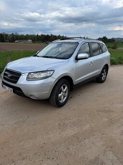 Hyundai Santa Fe 2.2 CRDi, 2007 – spolehlivé auto ve výborné - 2