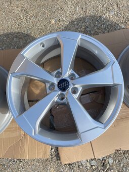 Audi Rotor 5x112 R19 - 2