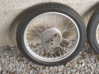 Kolo Jawa Sport 19' 361 590 250 350 Californian střed štít - 2